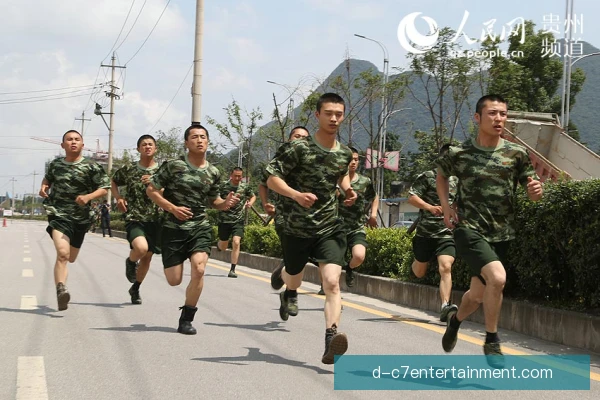 三千米跑训练负荷监控，分段配速避免过度疲劳